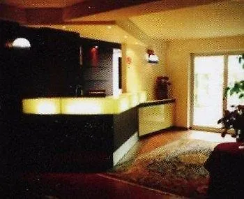 Отель Eurovil 4*